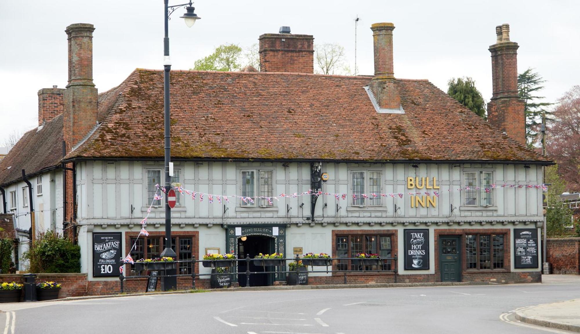 Bull Hotel By Greene King Inns Halstead  Bagian luar foto