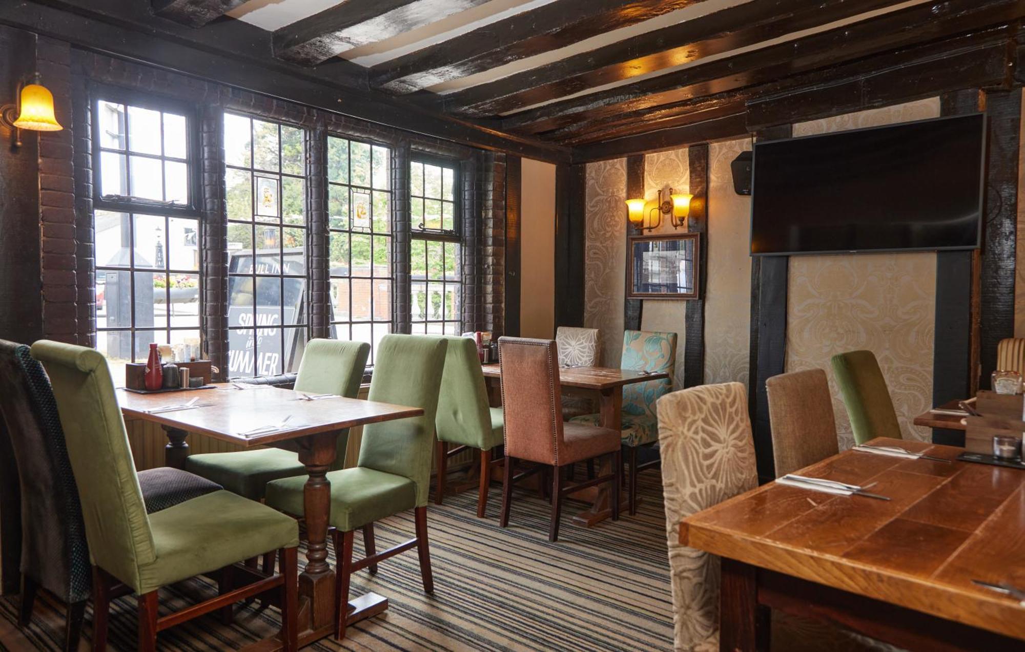 Bull Hotel By Greene King Inns Halstead  Bagian luar foto